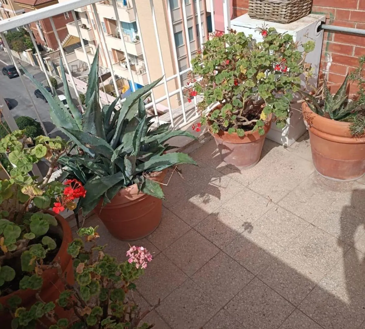 Pm 10 Via Della Santabarbara Guest House Lido di Ostia Italy