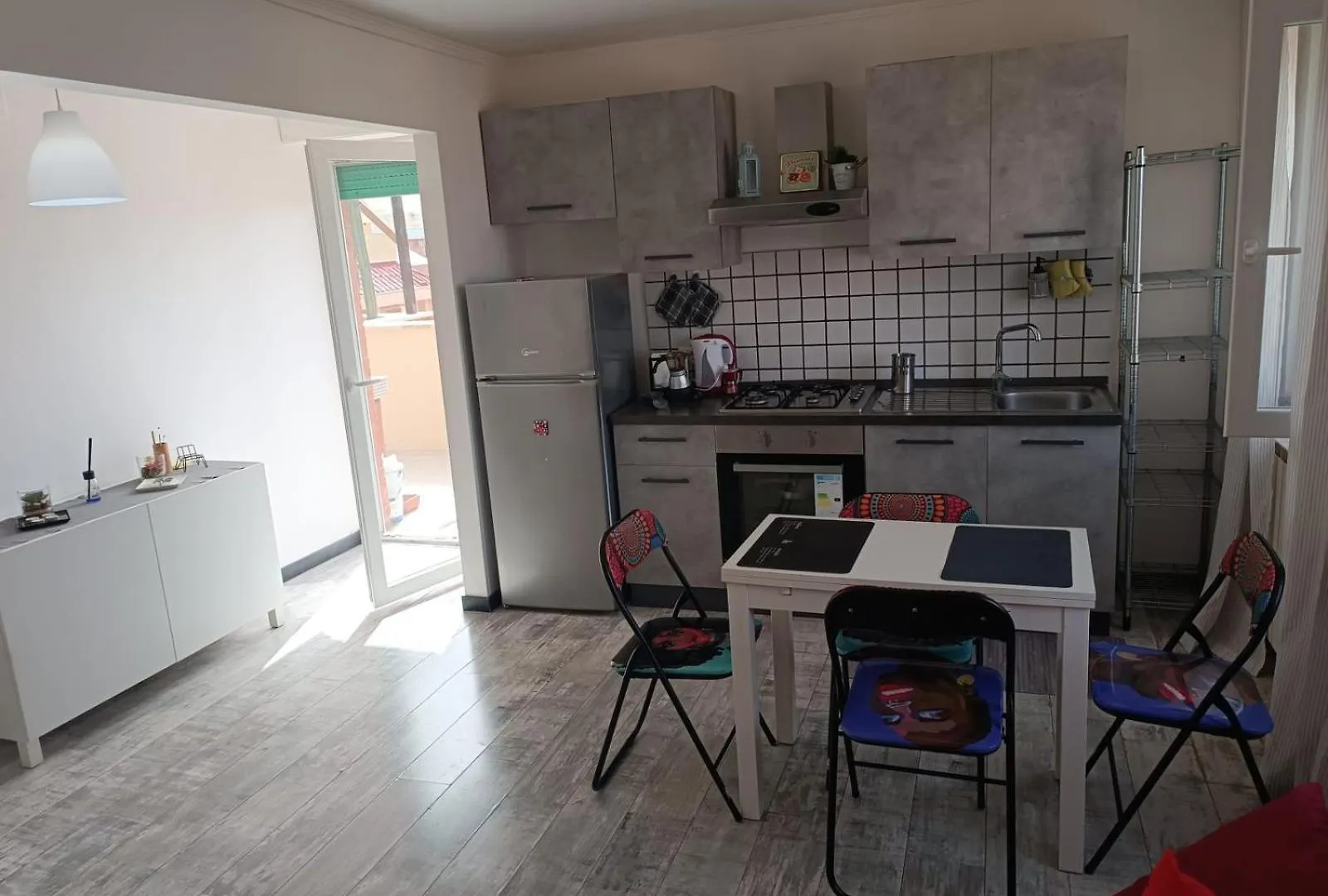 Pm 10 Via Della Santabarbara Guest House Lido di Ostia Apartment