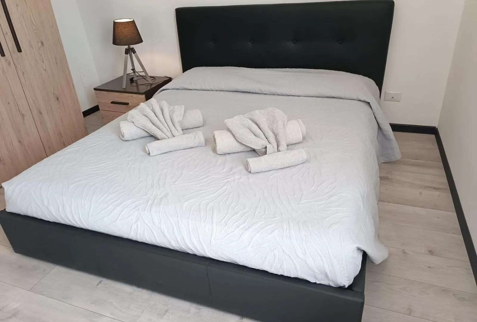Apartment Pm 10 Via Della Santabarbara Guest House Lido di Ostia