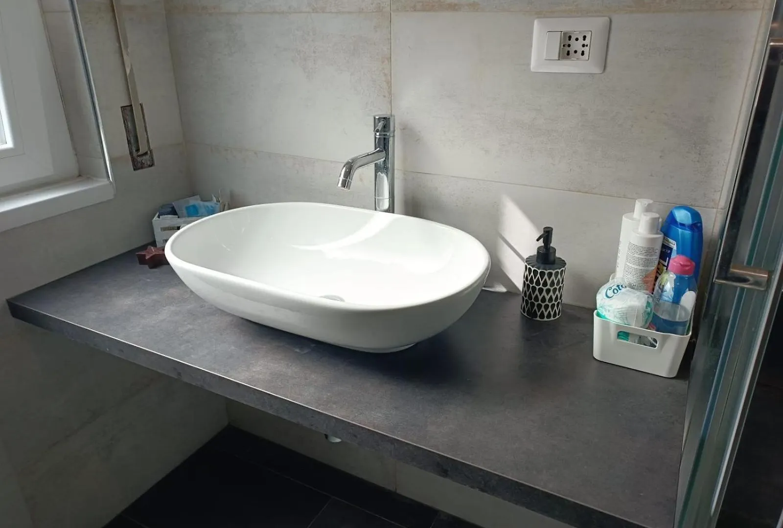 Pm 10 Via Della Santabarbara Guest House 리도디오스티아 아파트